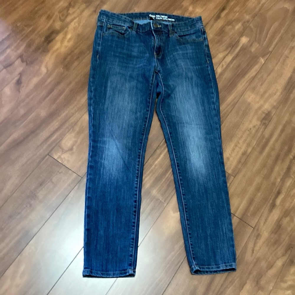 Girlfriend jeans